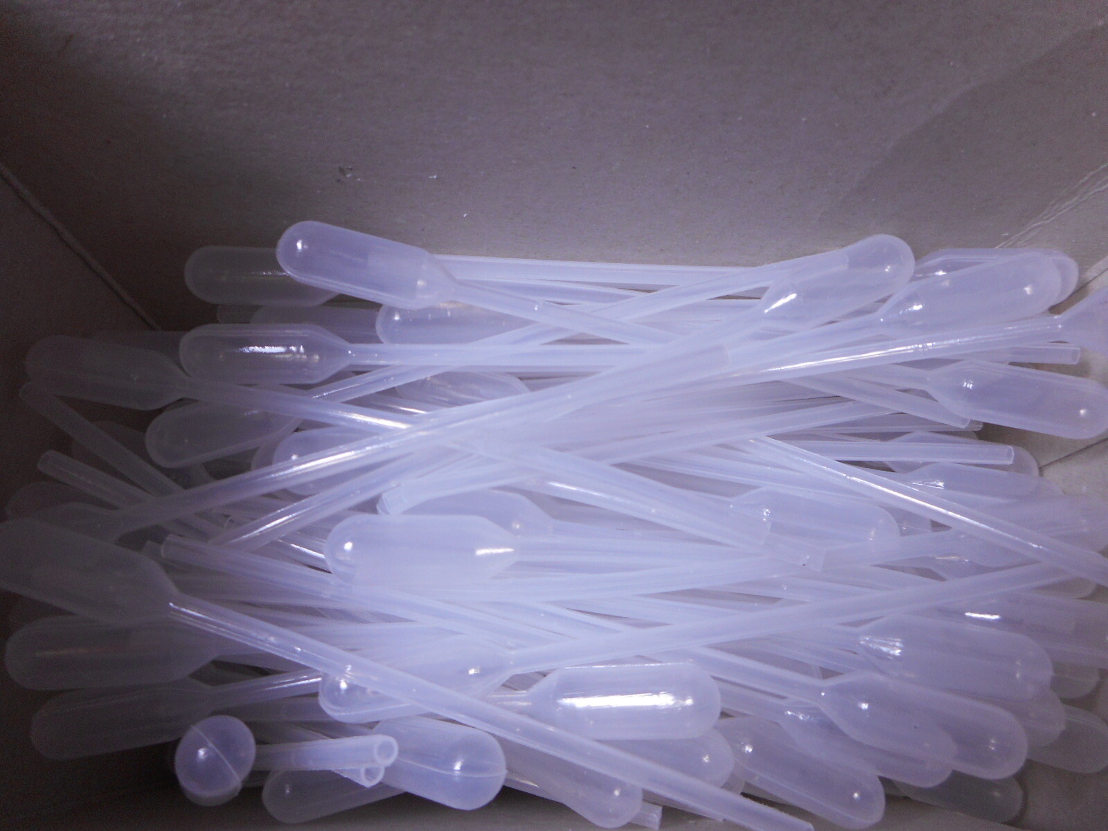 VWR Polyethylene 1.5mL Graduated Disposable Transfer Pipettes 16001-172 (500/pk)