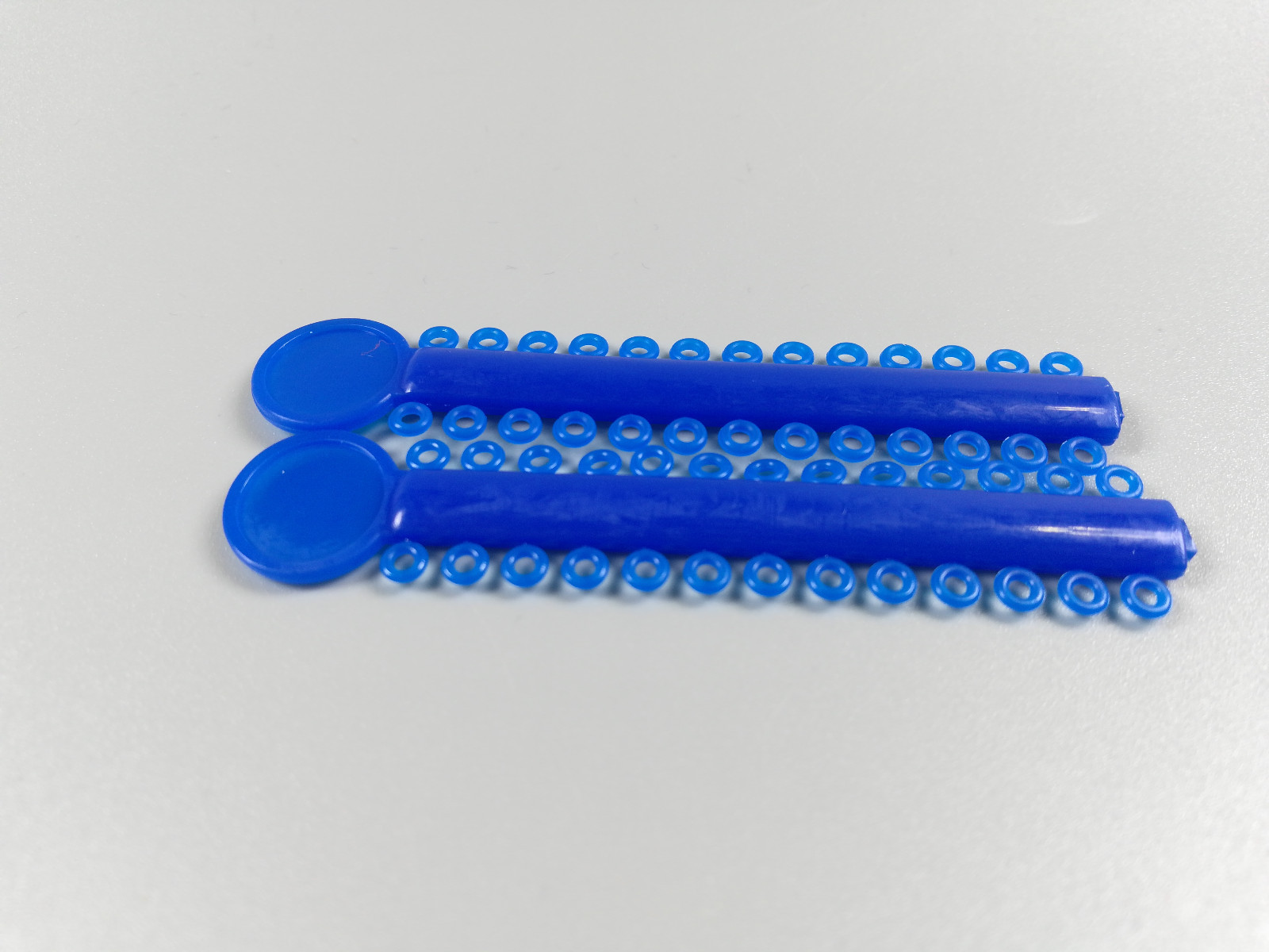 1Pack Dental Orthodontic Ligature Ties Elastic Rubber Bands 1040Ties Colorful