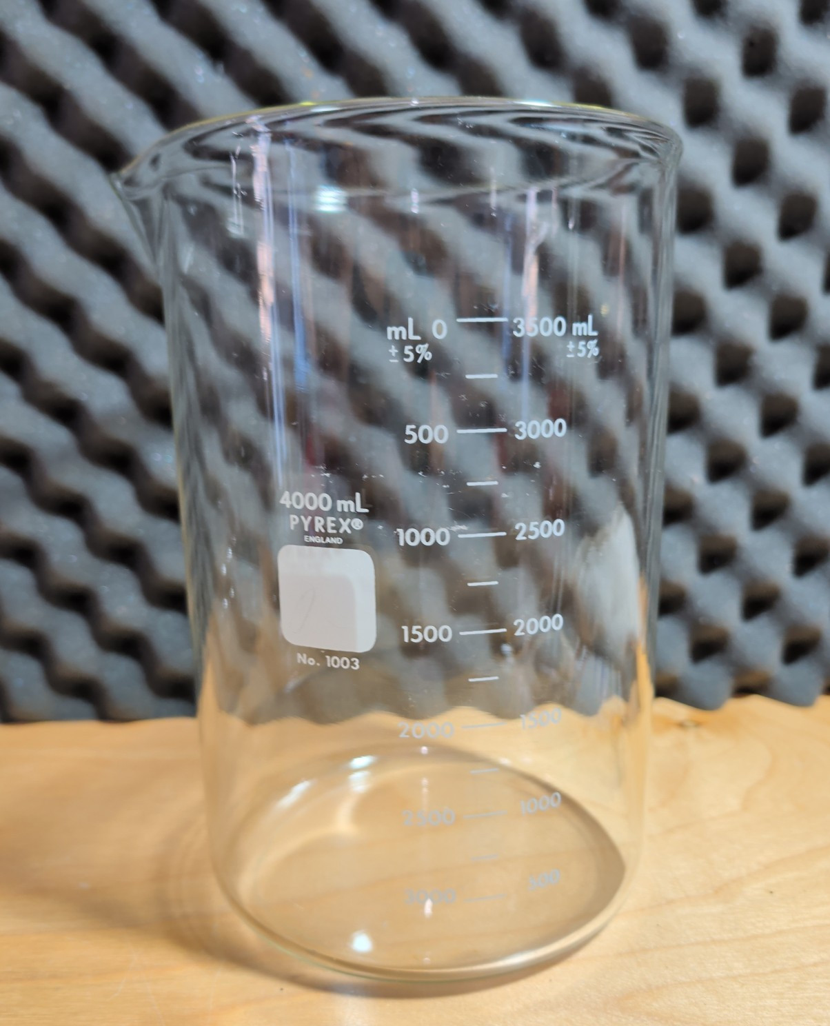 Pyrex 4000ml HEAVY-DUTY BEAKER Made in England