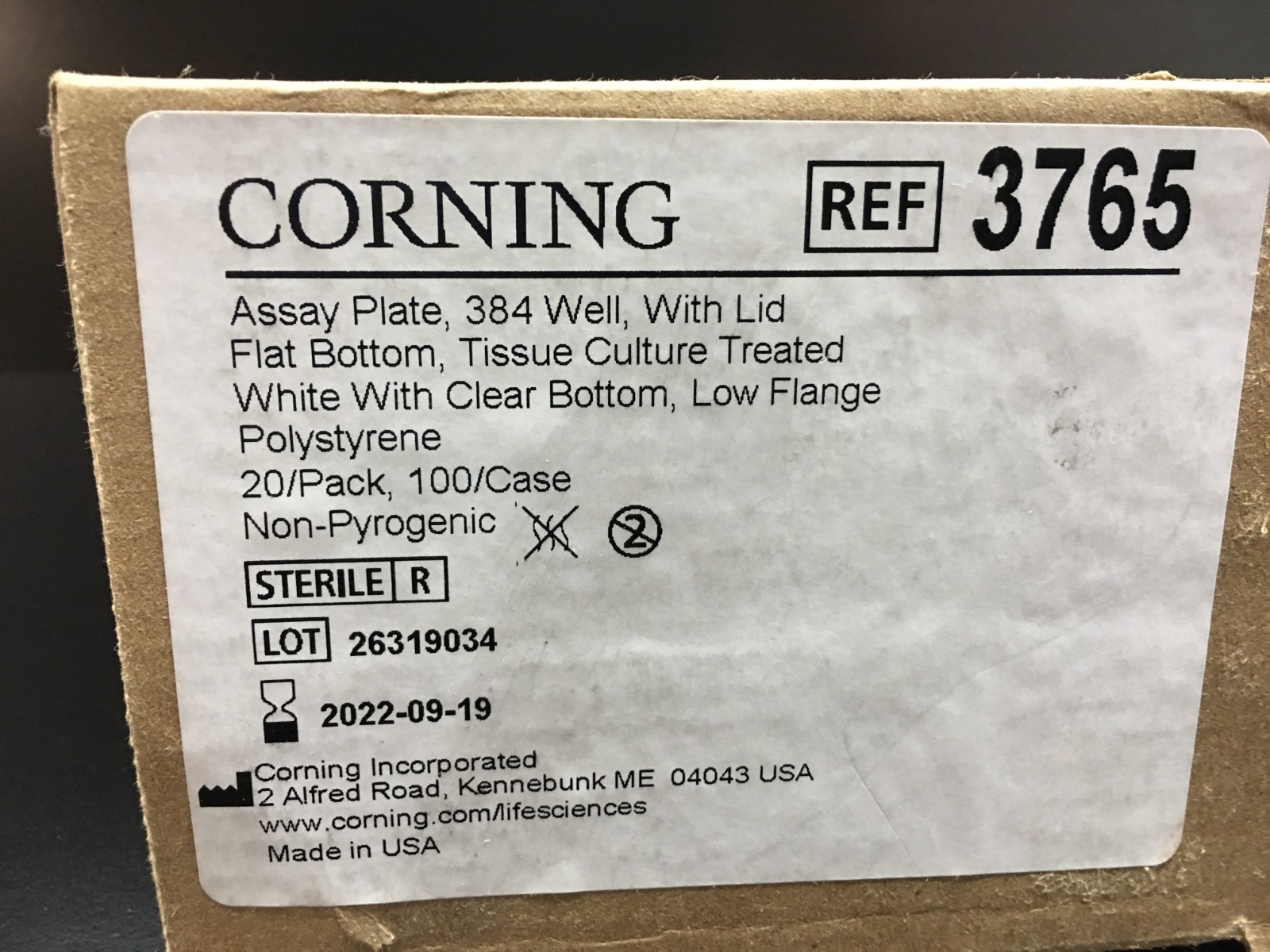 Corning REF 3765 Cell Culture-Treated Flat-Bottom Microplate 384-Well Lot 2 PCS