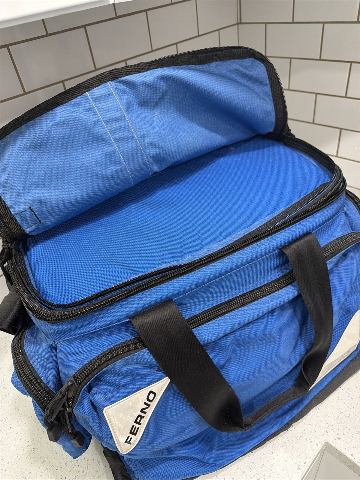 FERNO EMS Trauma Bag Medical Emergency Response Emergency Medicine Equipment