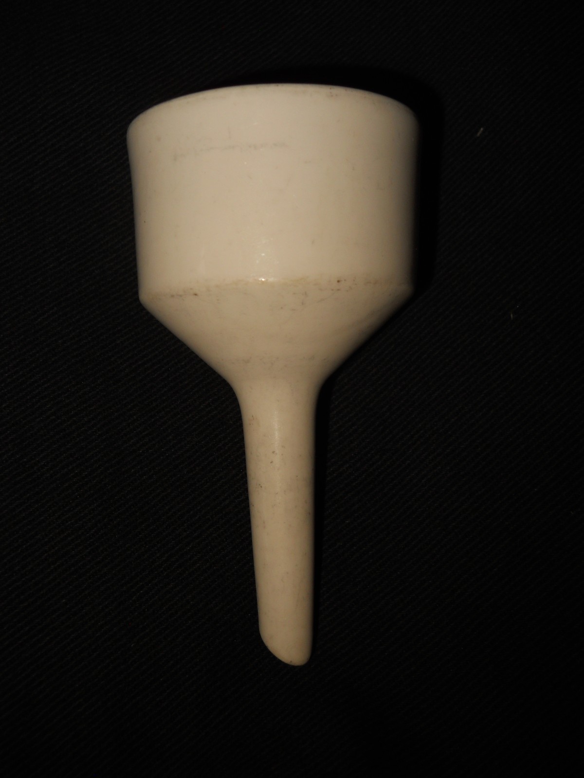 Unbranded 30mL Ceramic Porcelain 45mm ID Buchner Filter Funnel