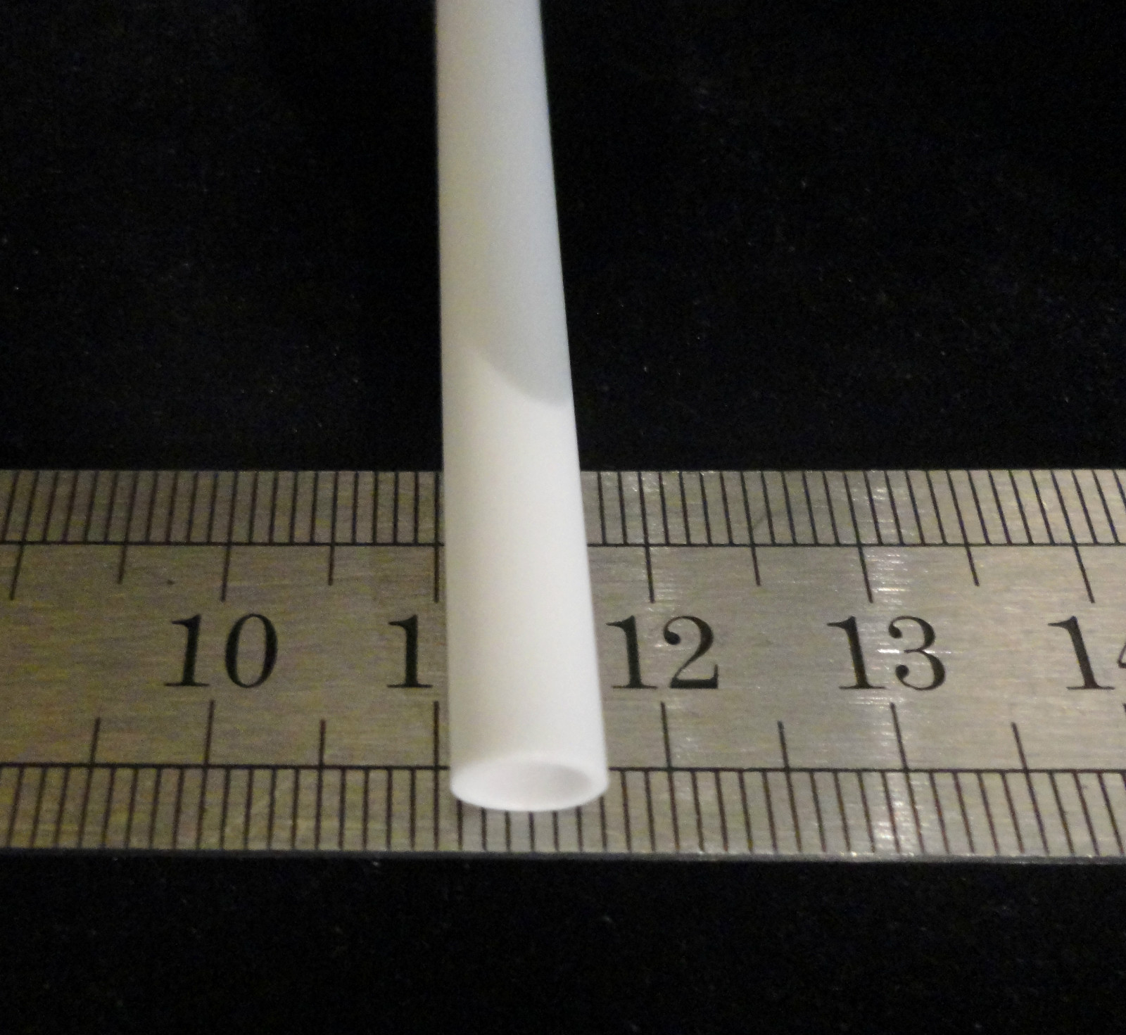 4 3/4″ LONG HIGH PURITY SINGLE BORE ALUMINA CERAMIC TUBES REFRACTORY No.: 151