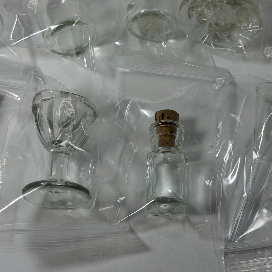 Vtg Lot of 35 PYREX Kimax Various Brand Laboratory Glass Beakers Flasks Jars