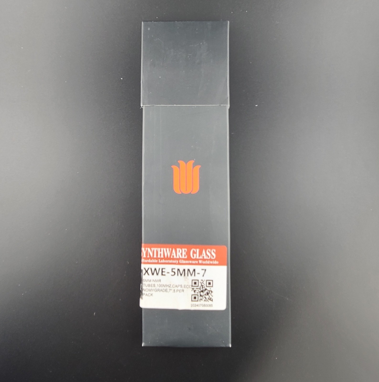 Synthware XWE-5MM-7-50 NMR Tubes, 5 mm, 100 MHz, Economy Grade, 7″ Length, Caps