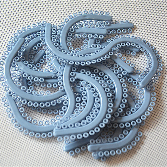 2Packs 1400 Pcs Dental Orthodontic Separtors Separate Tie Molded Spacers S type