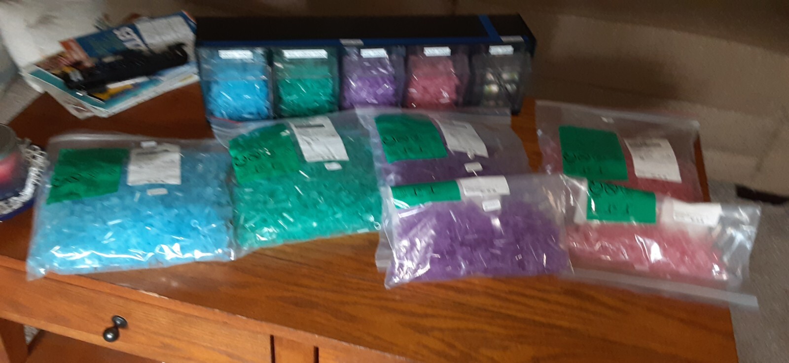 VWR lot of (4000++++++) 0.5ml multi color tubes w/Snap Caps and a 5 bay Tilt BiN