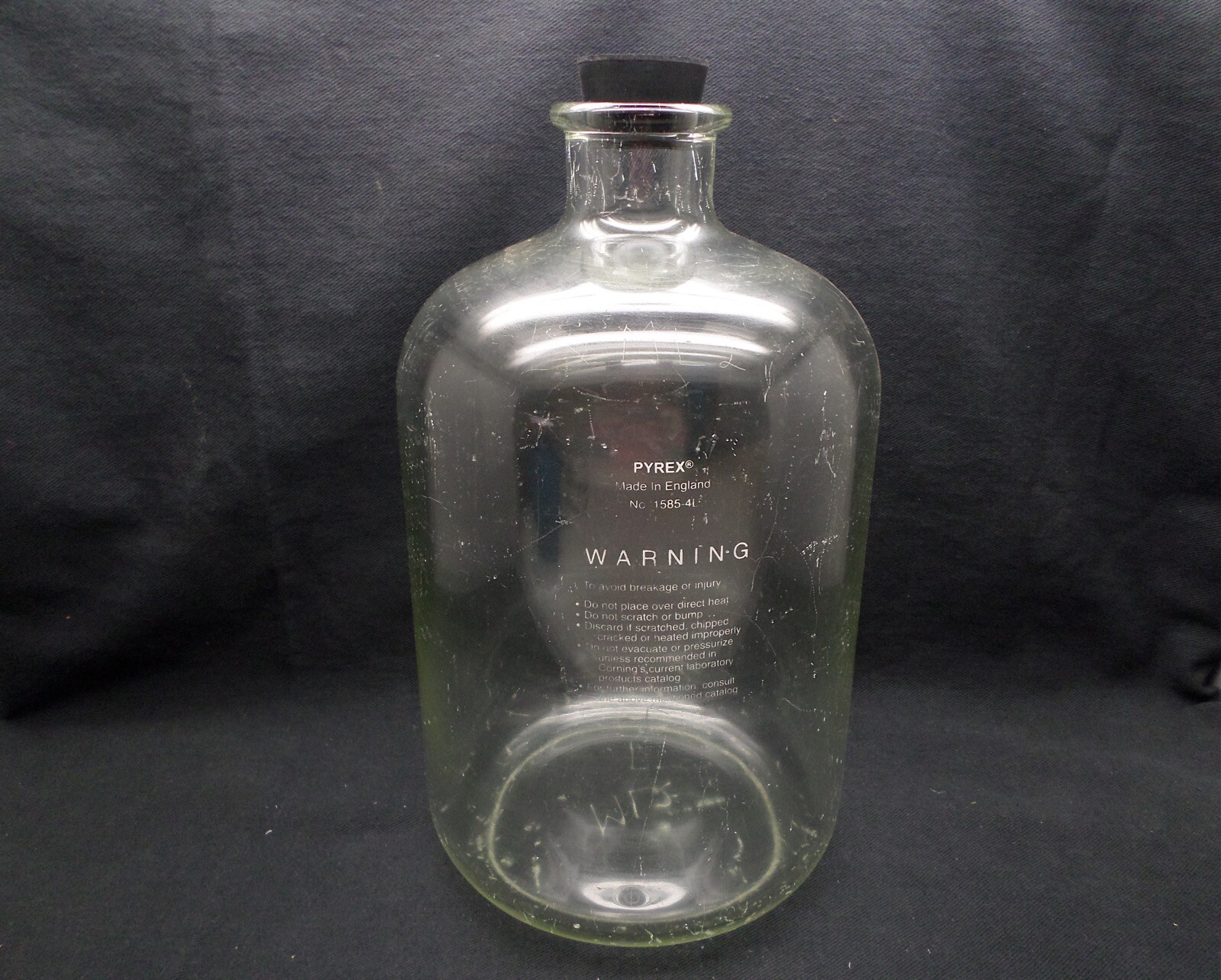 PYREX 4000mL 4L Glass Serum Storage Bottle With Tooled Neck w/ Stopper 1585-4L