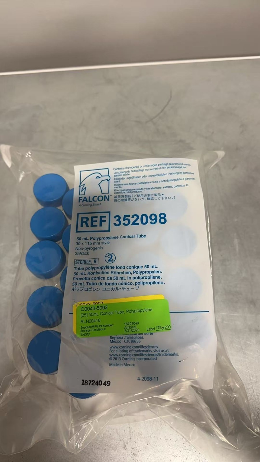 Pack of 25 NEW Corning Falcon 352098 50mL Polypropylene Conical Tubes 30×115