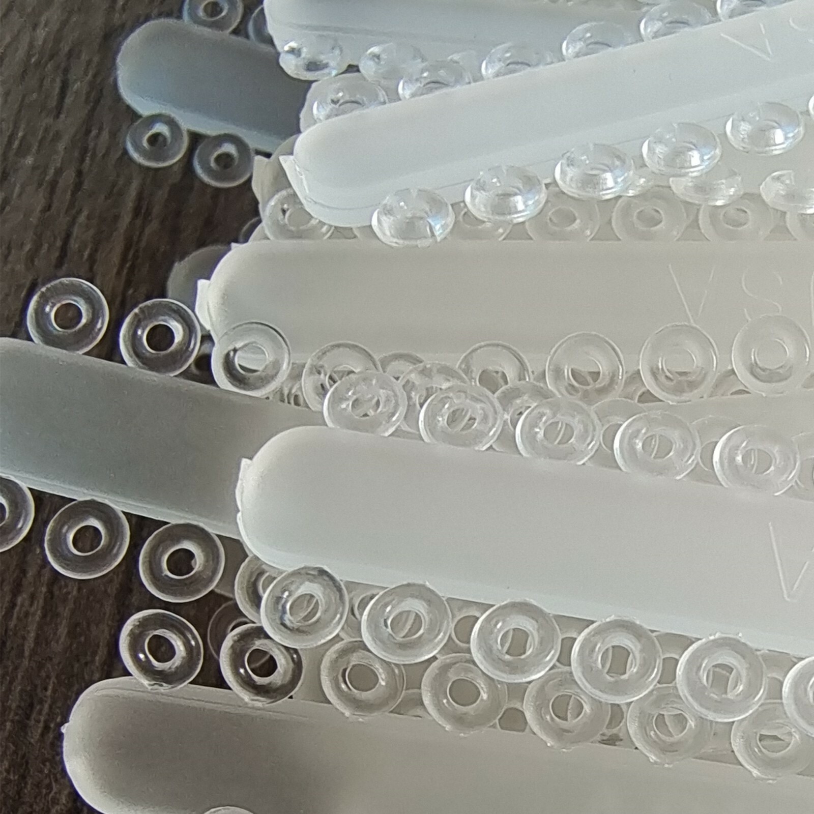 Dental Elastic Ligature Ties 1008pcs/pack Orthodontic Rubber Bands O Rings Clear