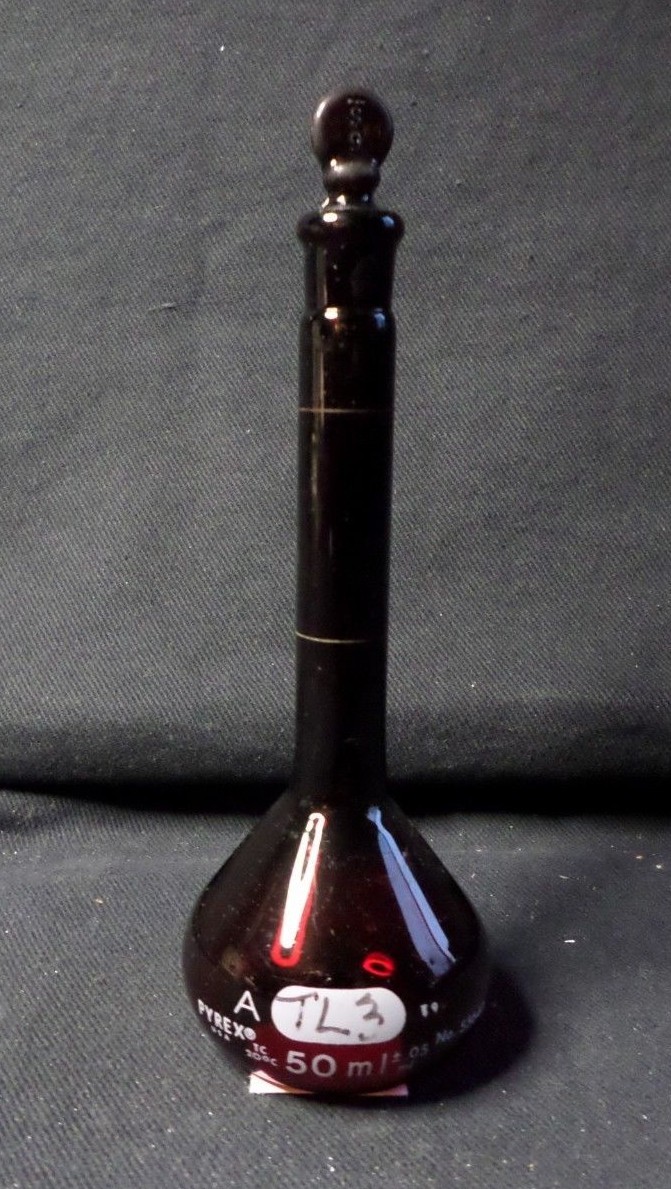PYREX Red Low Actinic Glass Class A 50mL ±0.05 Volumetric Flask #9 Stpr 55640-50