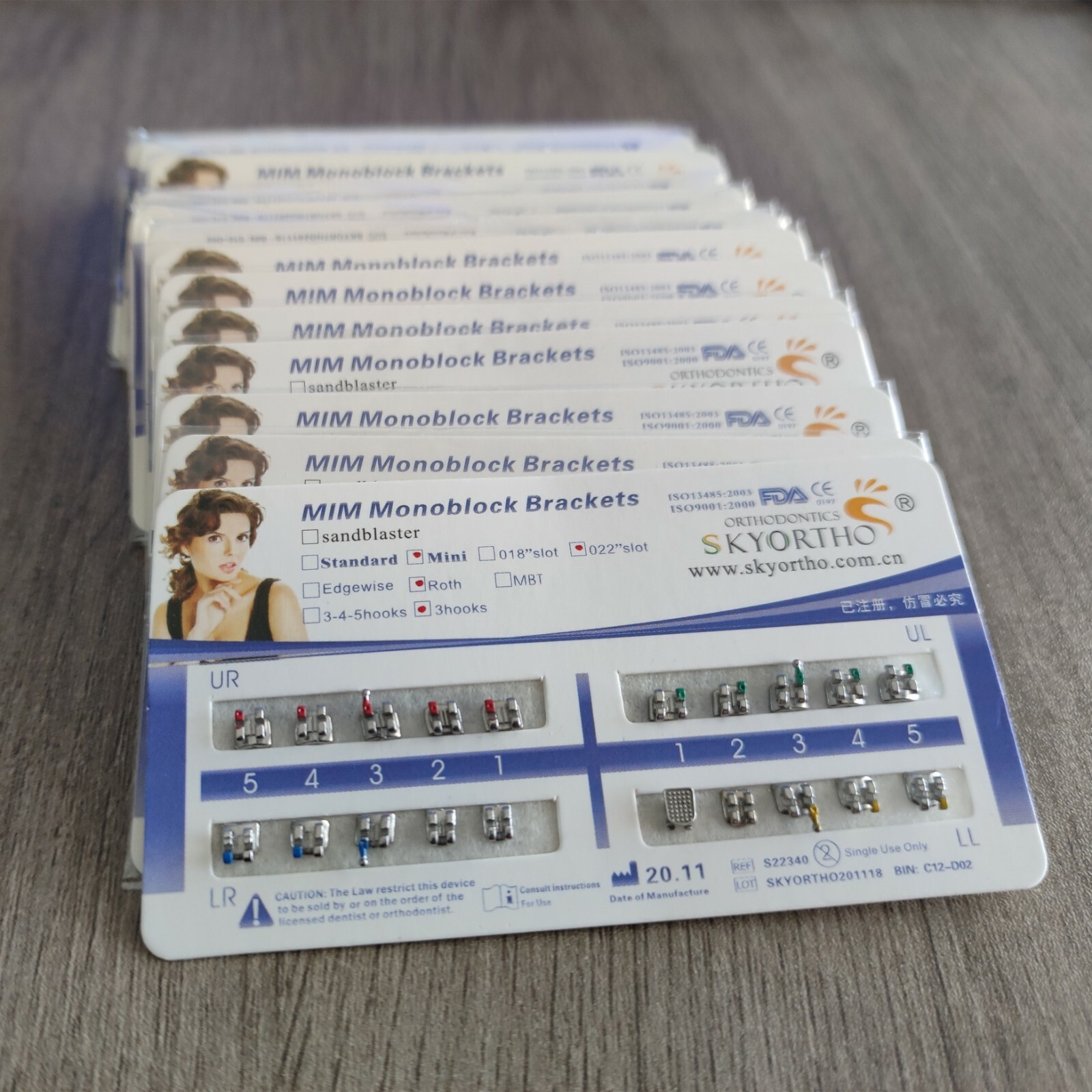 10 Packs Dental Orthodontics Brackets Braces Mini Roth 022 3 Hook MIM Monoblock