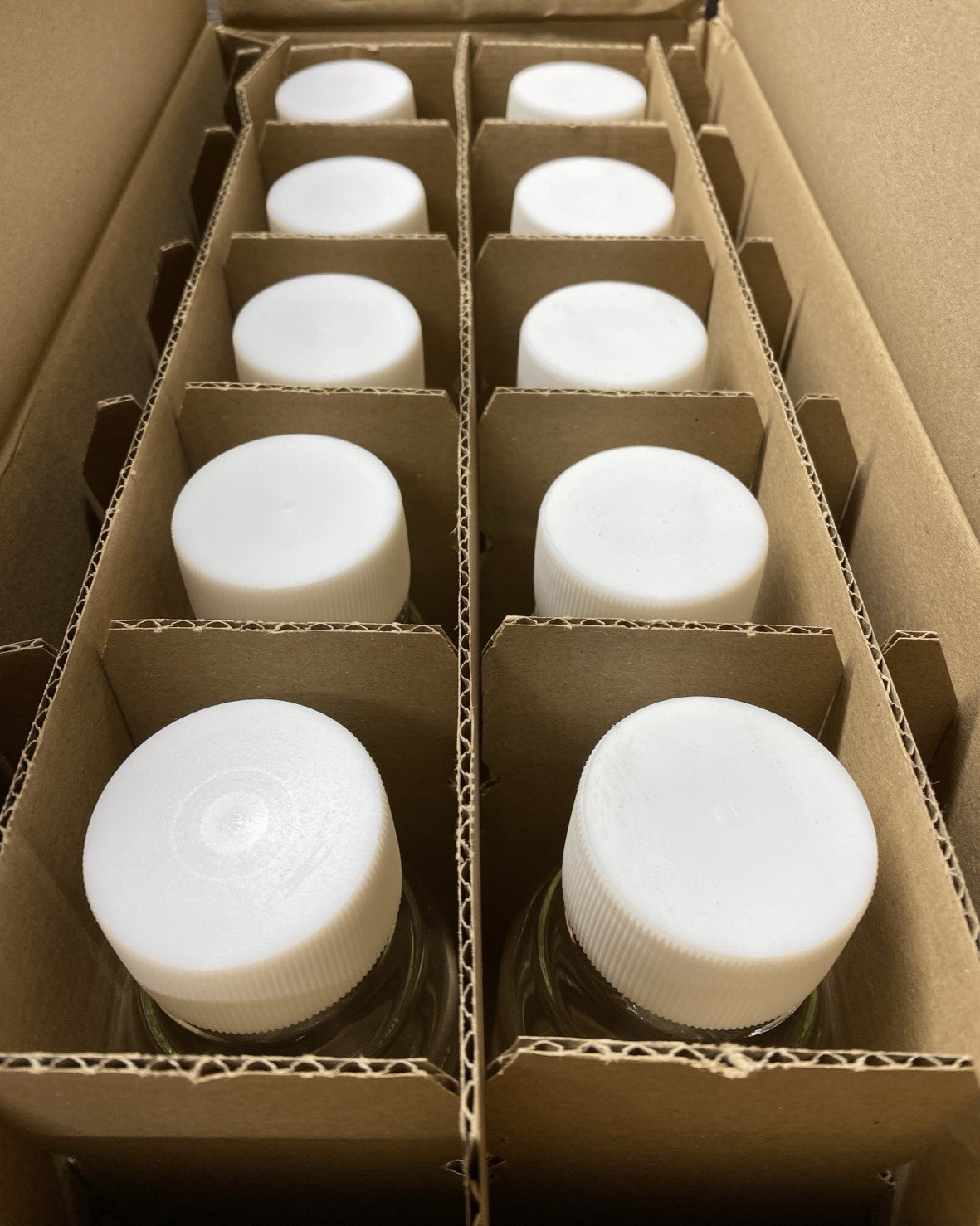 Corning PYREX 250mL Media Bottle 450490 White GL45 Threaded Cap PTFE Liner