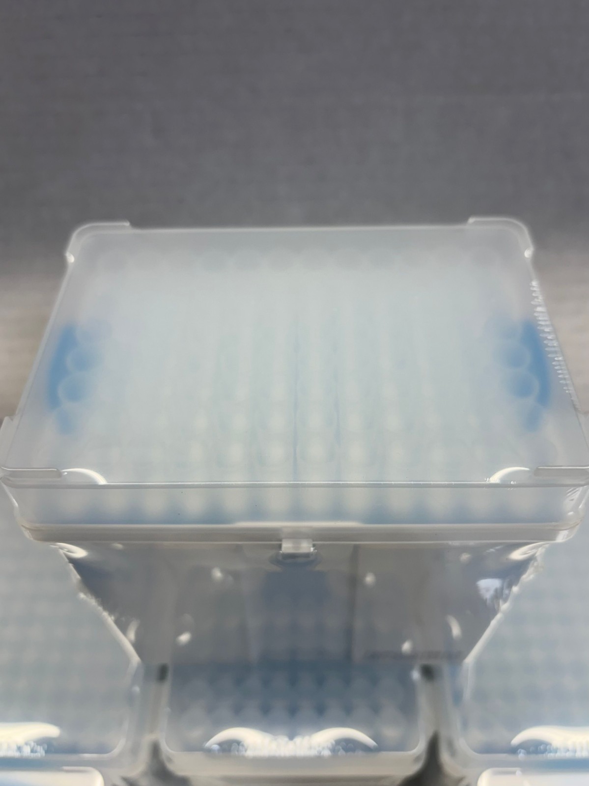 1200uL compatible with Ranin LTS style tip, neutral, low retention, sterile