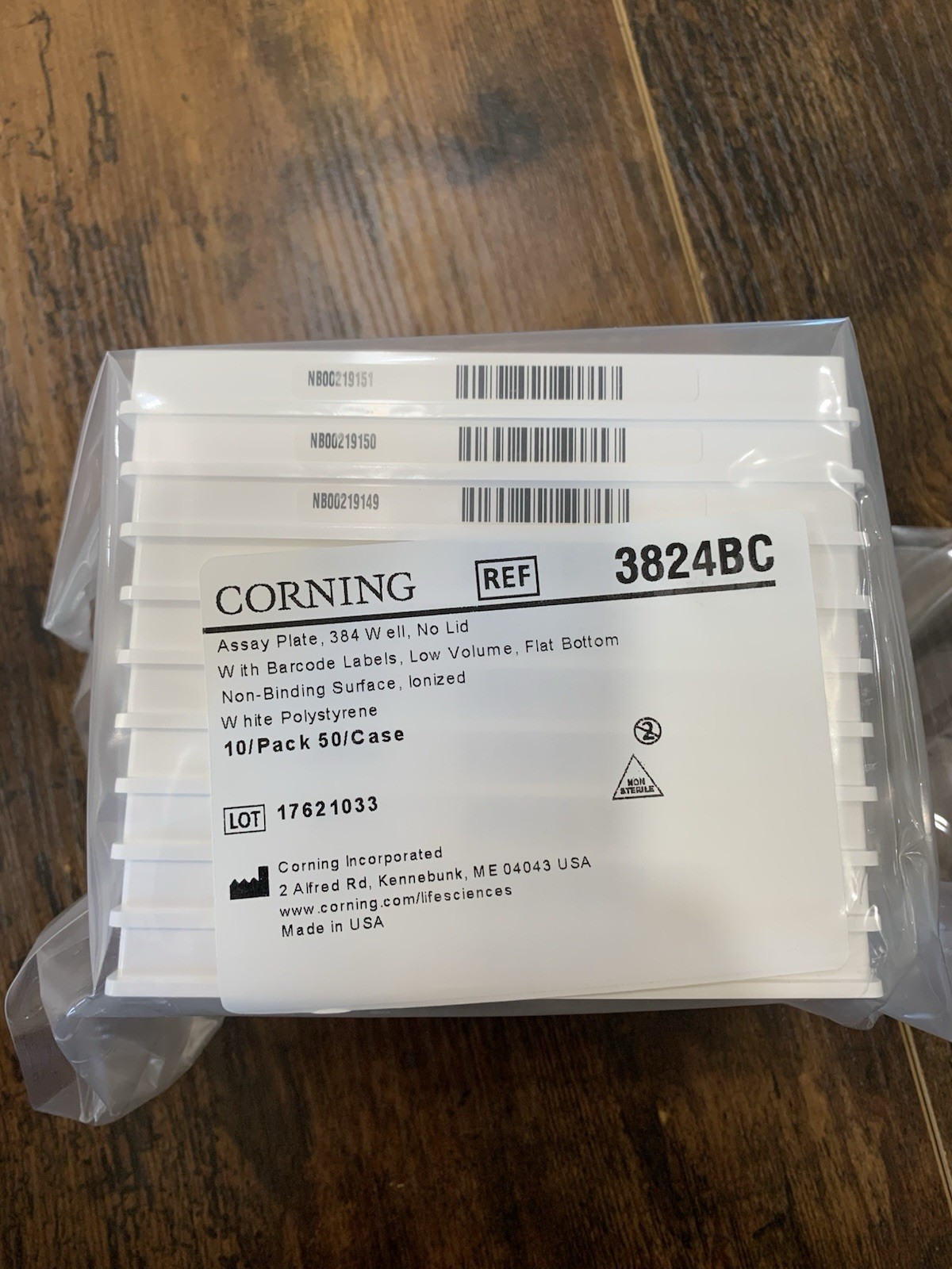 Corning 3824BC 384 Well Assay Plates White Polystyrene Non-Binding 10 Pack