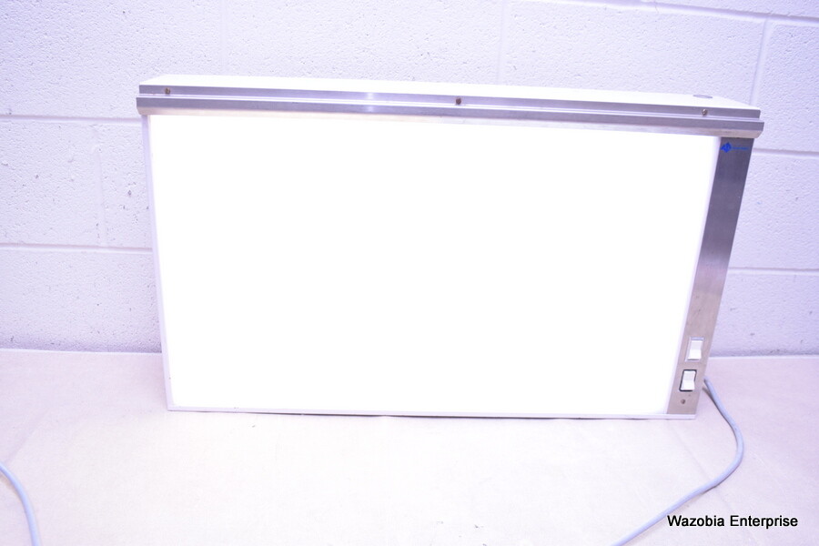 S & S X-RAY PRODUCTS DENTAL X-RAY FILM ILLUMINATOR VIEWING BOX 140002