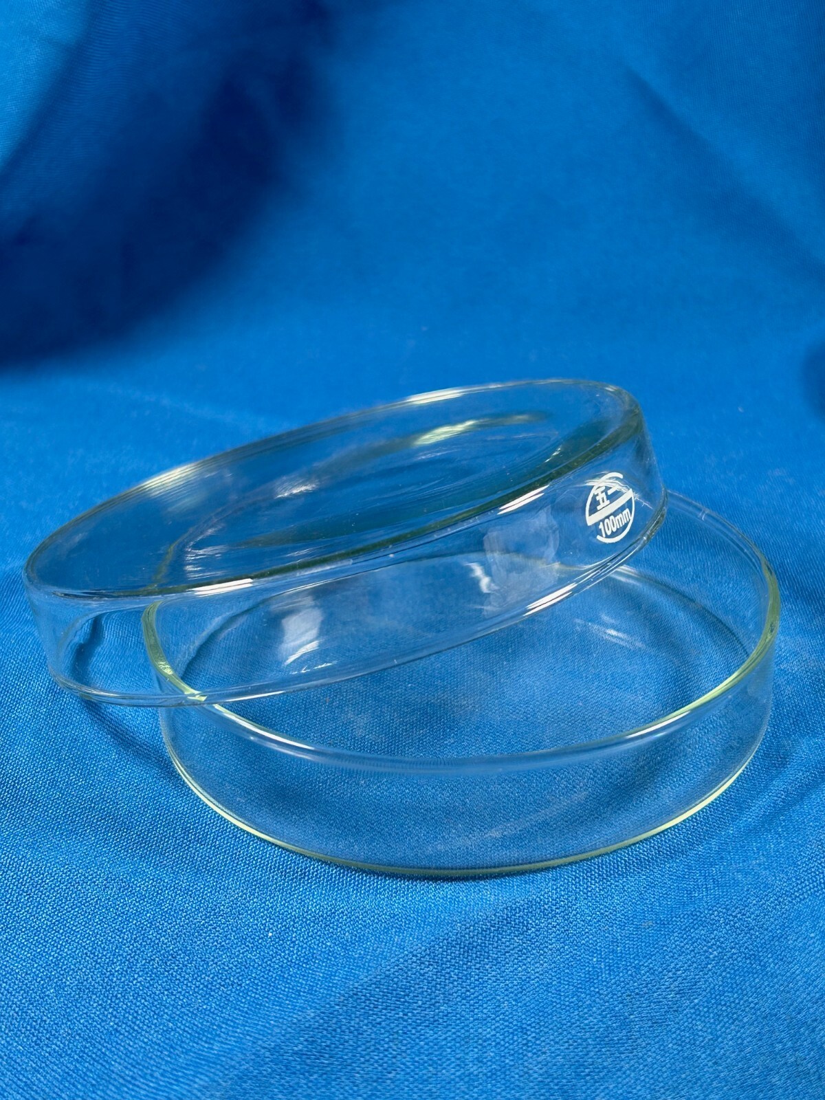 Petri dish set, cover id 4″, dish.od. 3 3/4″, Quality Lab Glassware