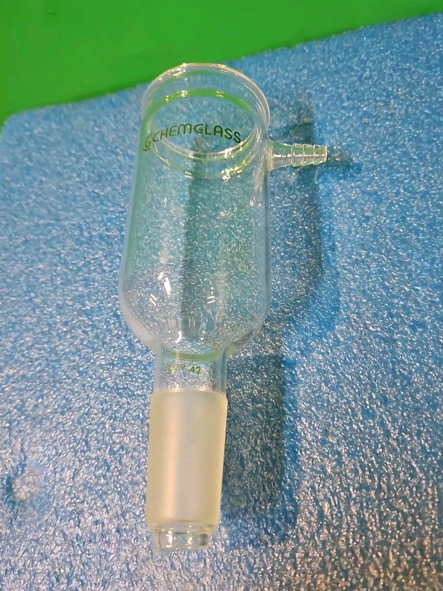 CG-1052 Adapter, Vacuum Filtration, #5 or 6 Top Pluro Stopper, 29/42 CG-1052-04