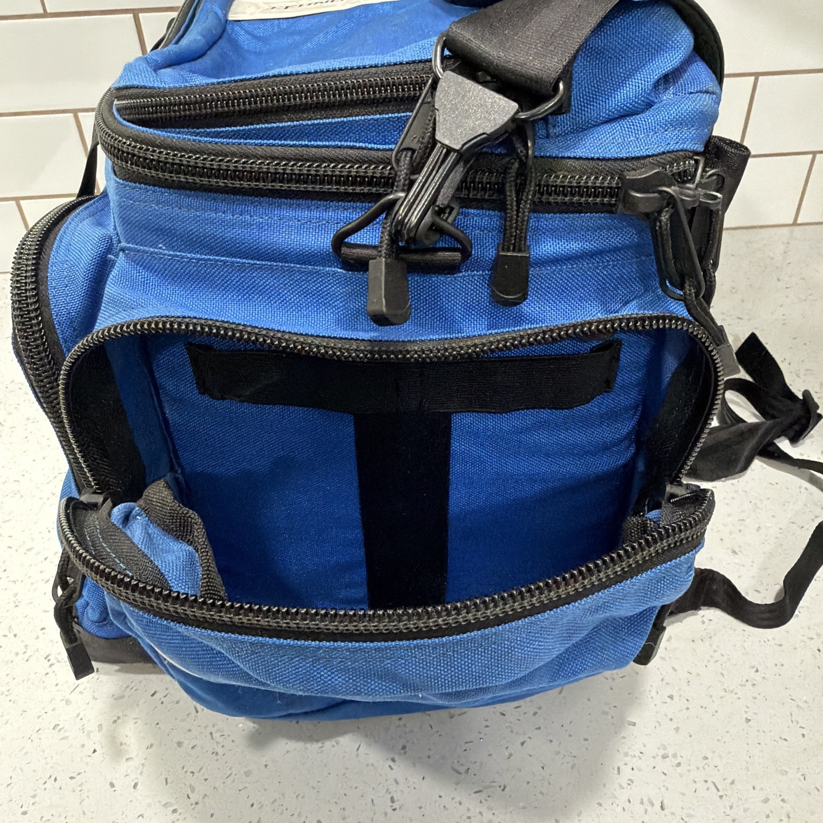 FERNO EMS Trauma Bag Medical Emergency Response Emergency Medicine Equipment