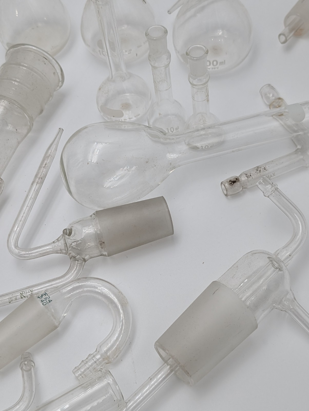 27 Piece Lot Lab Glassware PYREX 500-10 mL Boilng Flasks Scientific Equipment