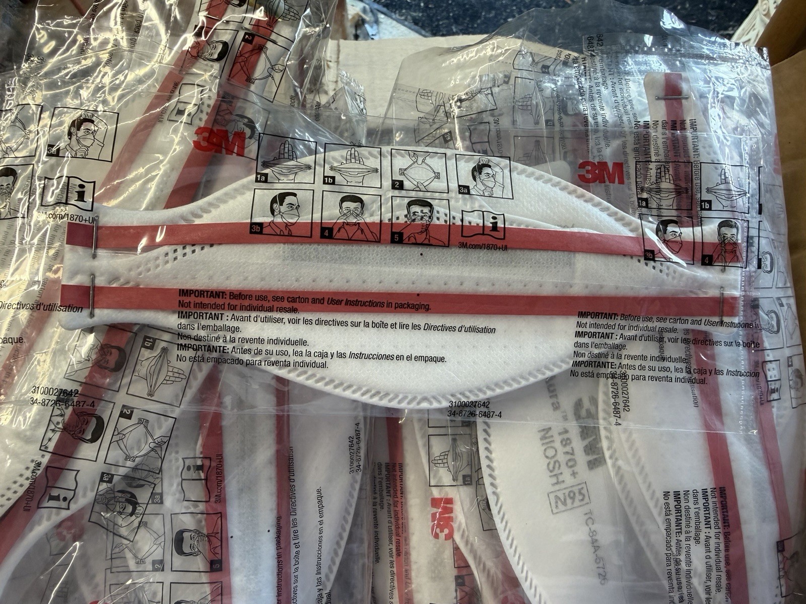 3M Aura 1870+ N95 Particulate Respirator Surgical Face Mask 20 Pack, NIOSH