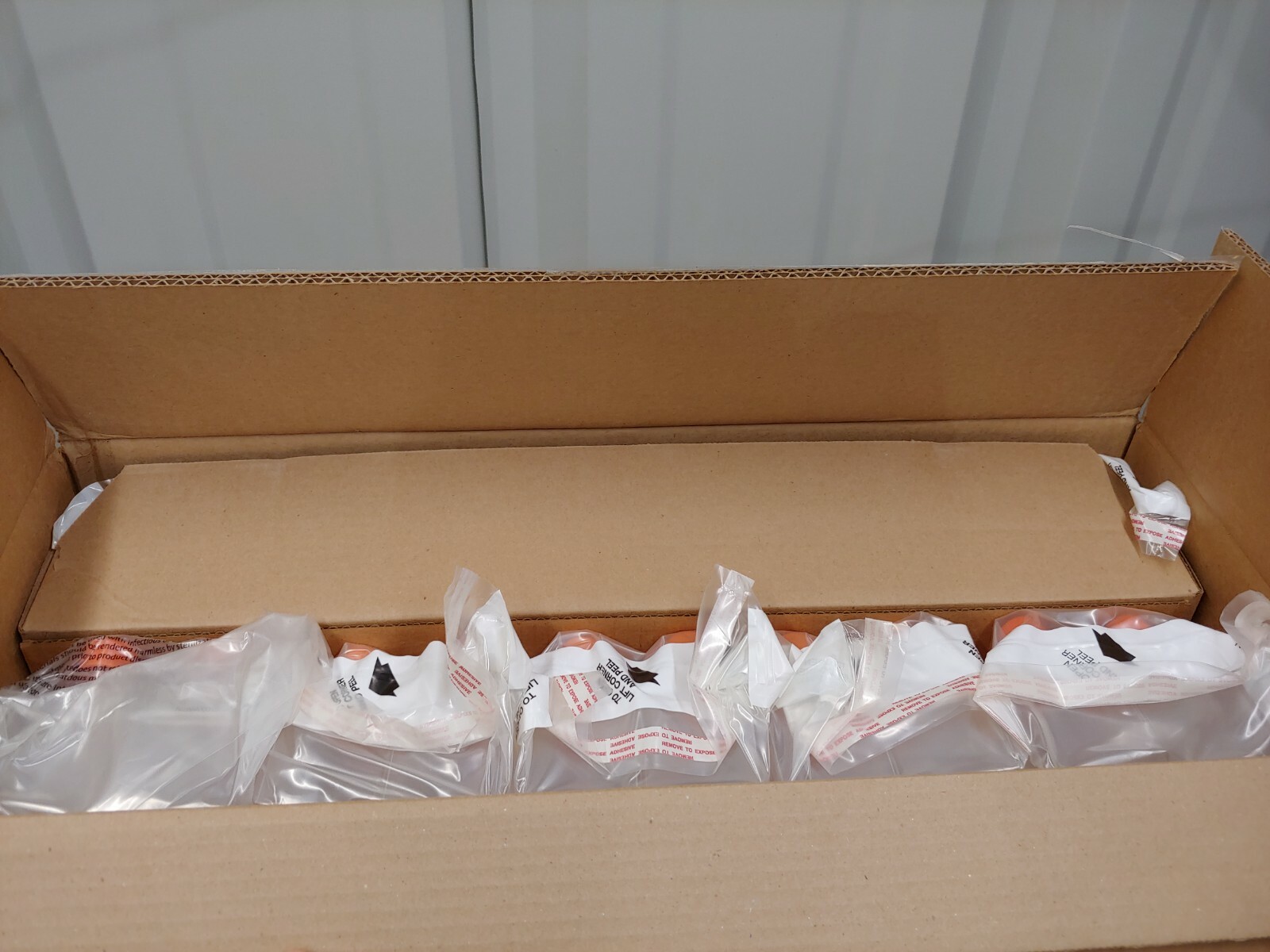 Corning 430639 25cm2 Flask Canted Neck Nonpyrogenic Sterile Polystyrene 200/Case