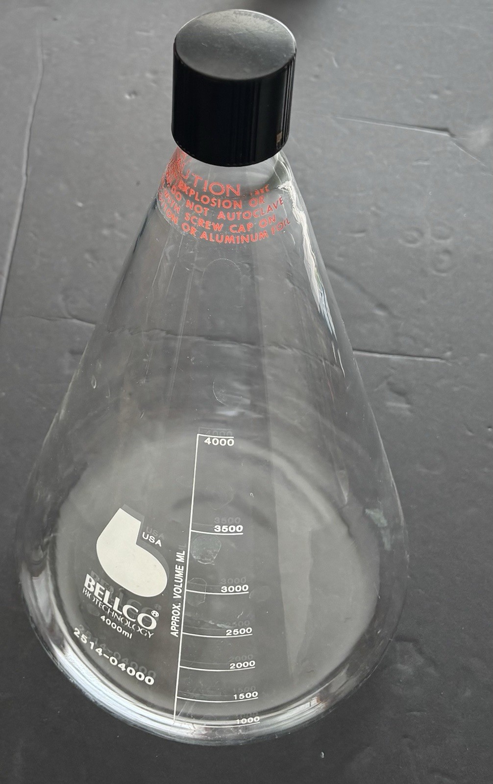 Bellco 4000 ml Graduated Glass Flask 2514-04000