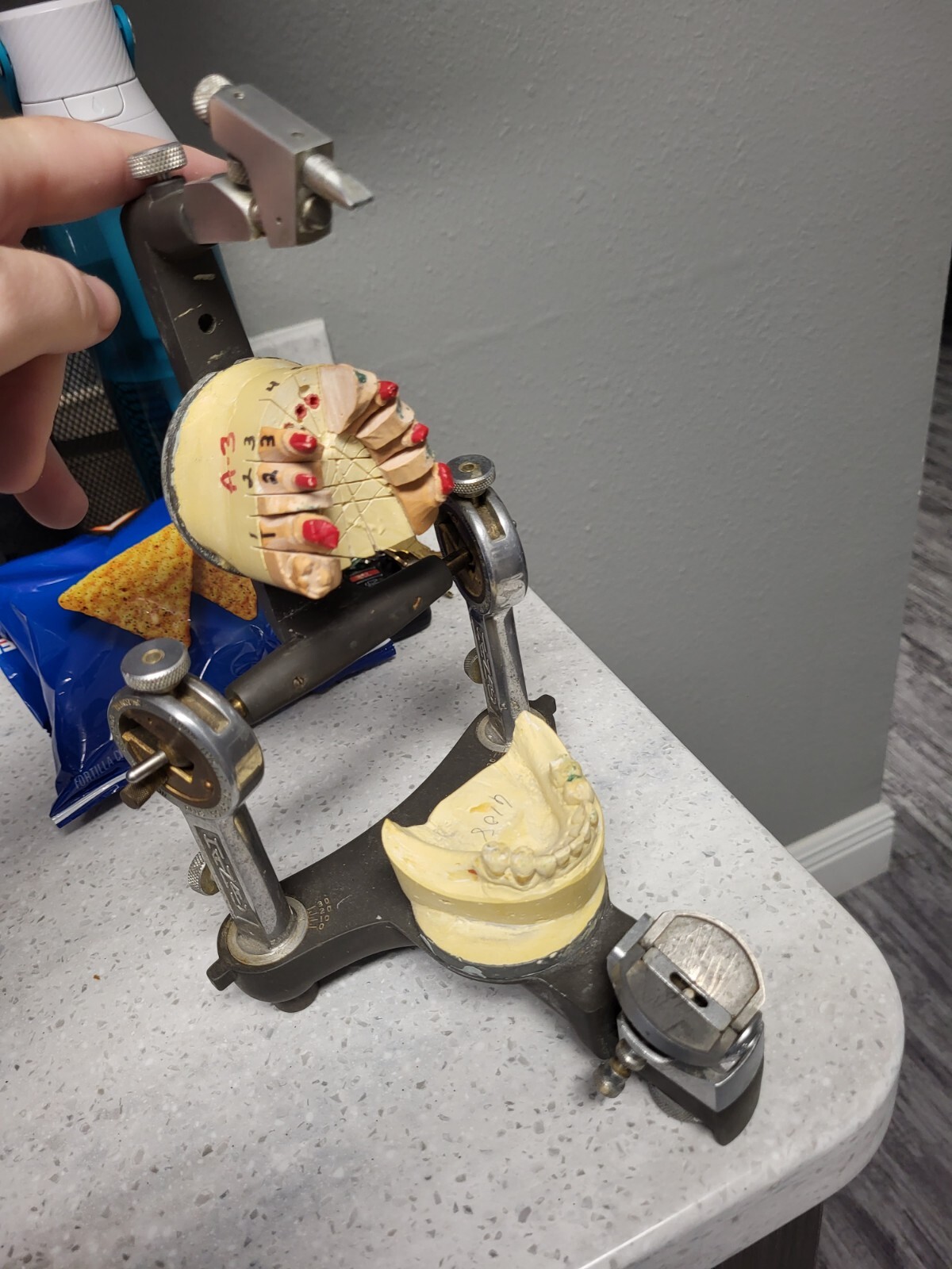 Antique HANAU DENTAL ARTICULATOR MODEL 145~ USED BUT GOOD CONDITION as shown