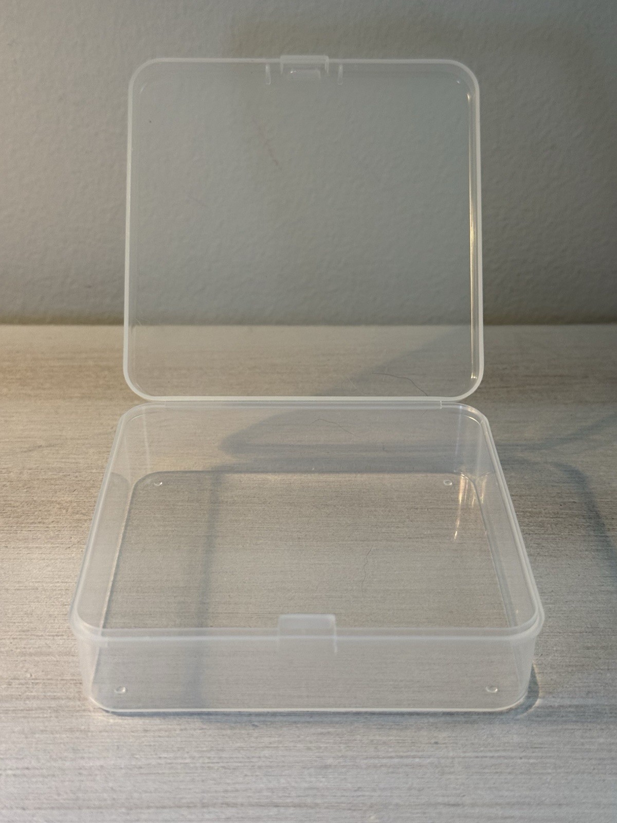 Suture Practice Pad in TRAVEL CASE – Handmade Silicone, 3 Layers, Skin Textured