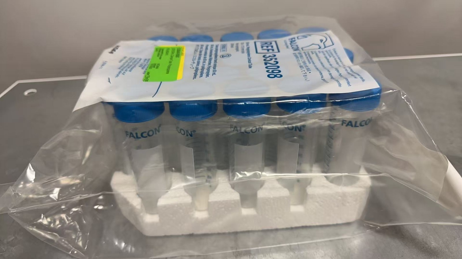 Pack of 25 NEW Corning Falcon 352098 50mL Polypropylene Conical Tubes 30×115