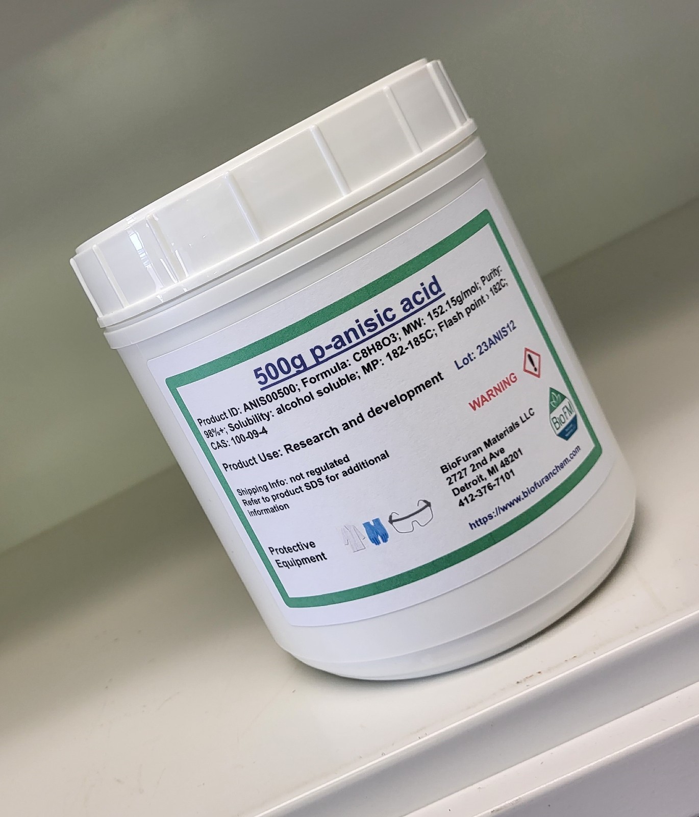 Anisic acid
