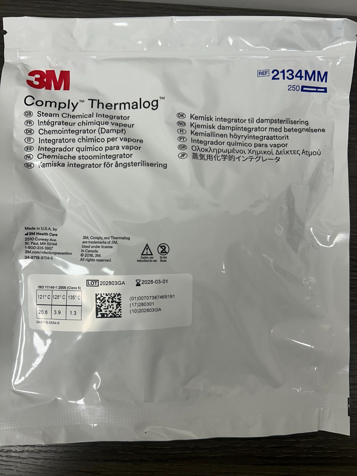 NEW – 3M Comply Thermalog 2134MM 250/Bag Exp 03/2028