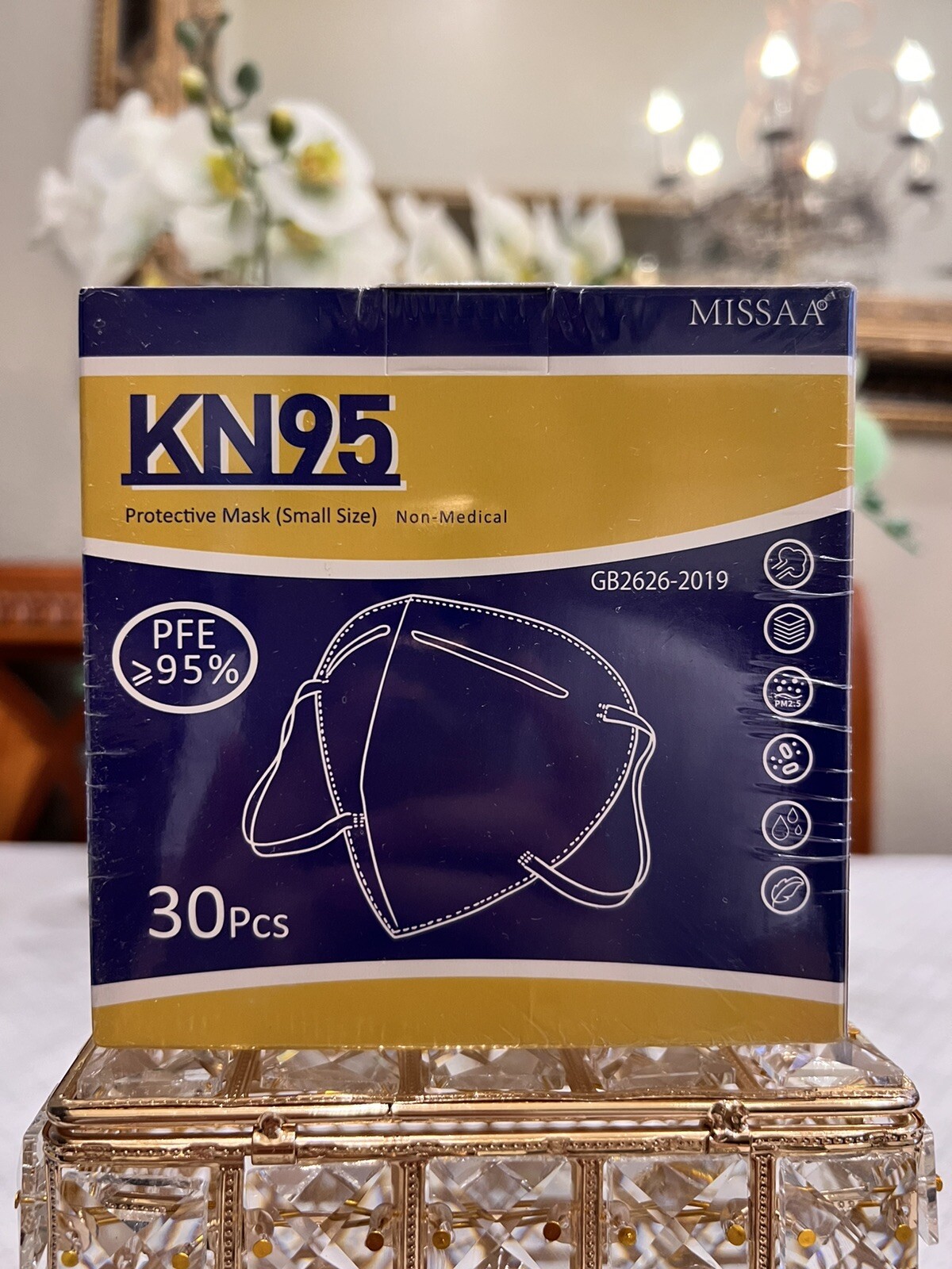 300 PCS KN95 Face Masks for Kids, 5 Layers Disposable Protective Mask Small Size