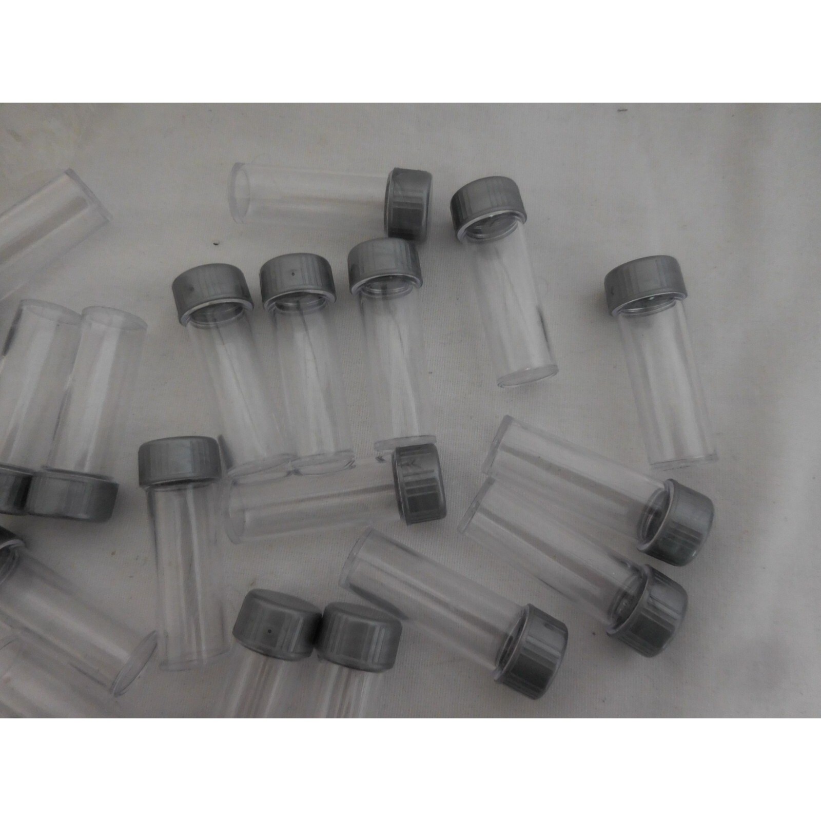22Pcs 5ml Plastic Test Tubes Screw Cap Bottles Chemistry Supplies + Craft + Sewi