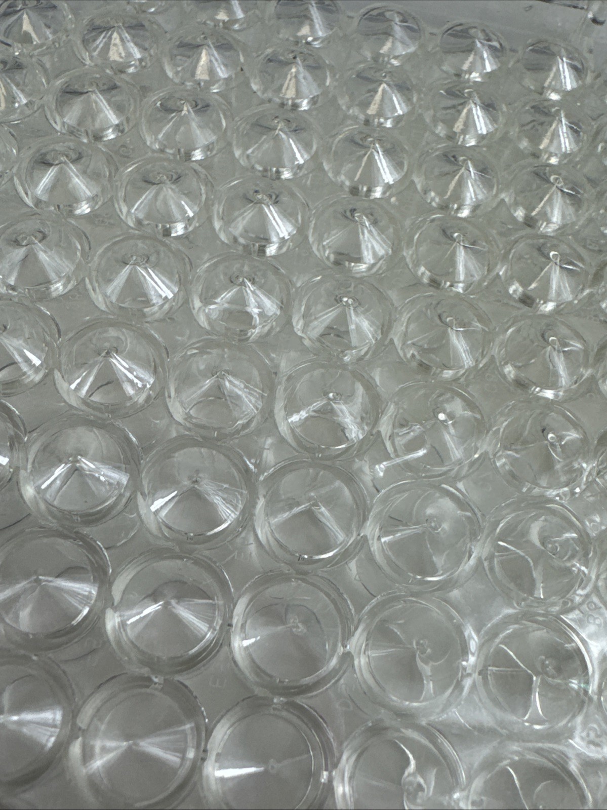 Corning Costar REF 3896 Microplate 96 Well V bottom 380 µL Lot 31 PCS