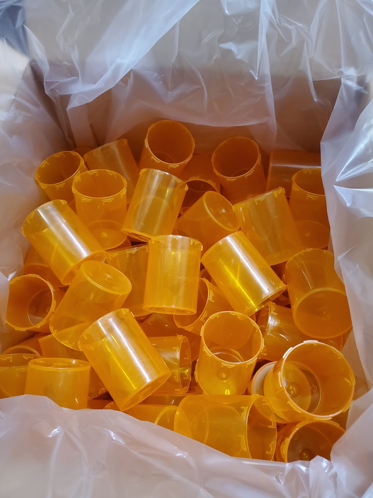 135 Pack Centor L-30A Screw-Loc Clear-Vu 30 Dram Prescription Vial Bottles, New