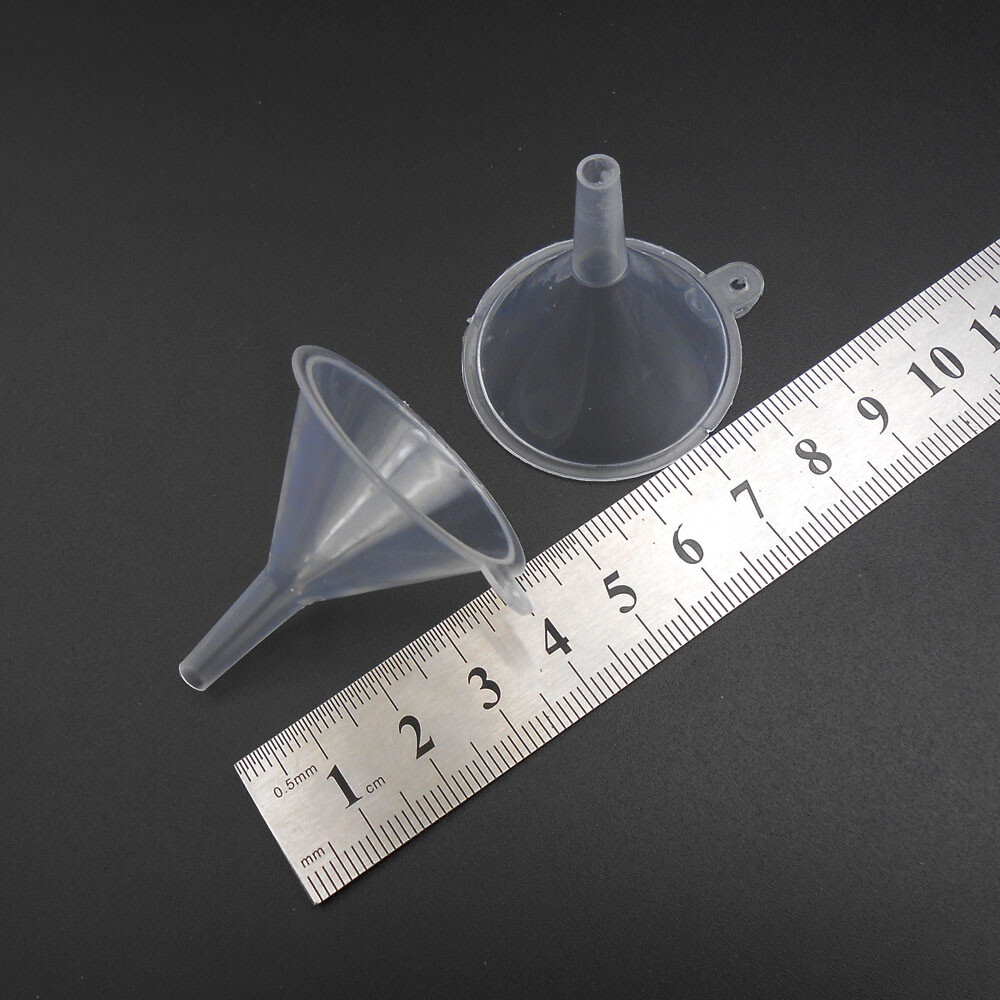 1Pc 32MM Repackaging Small Filling Funnel 4.5MM Spout For Atomiser Perfume 3.2CM