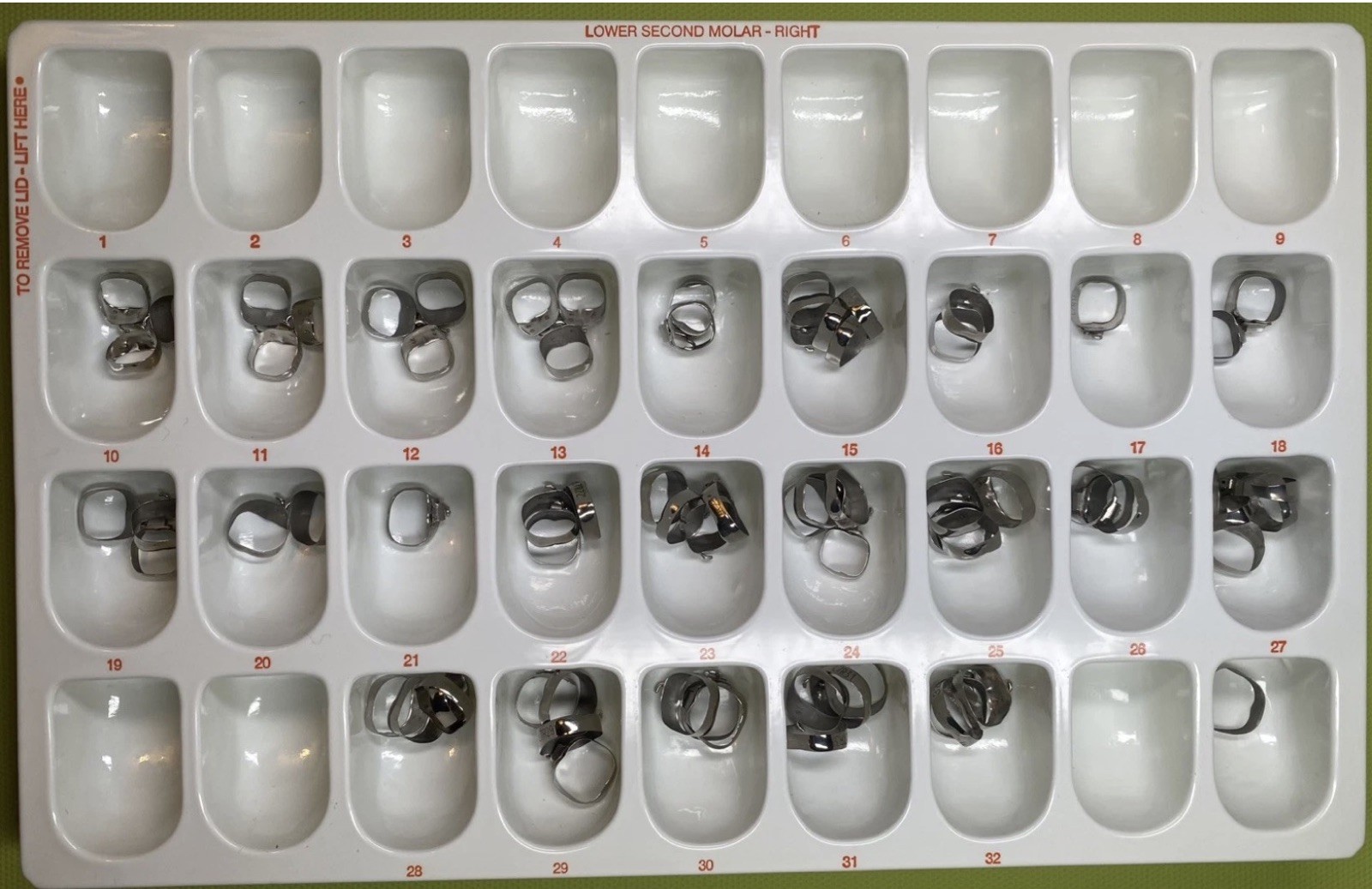 “A”Company Lot of 141 Orthodontic Bands -LR6 Buccal Tube, LR7 Size 9-34 Roth 022