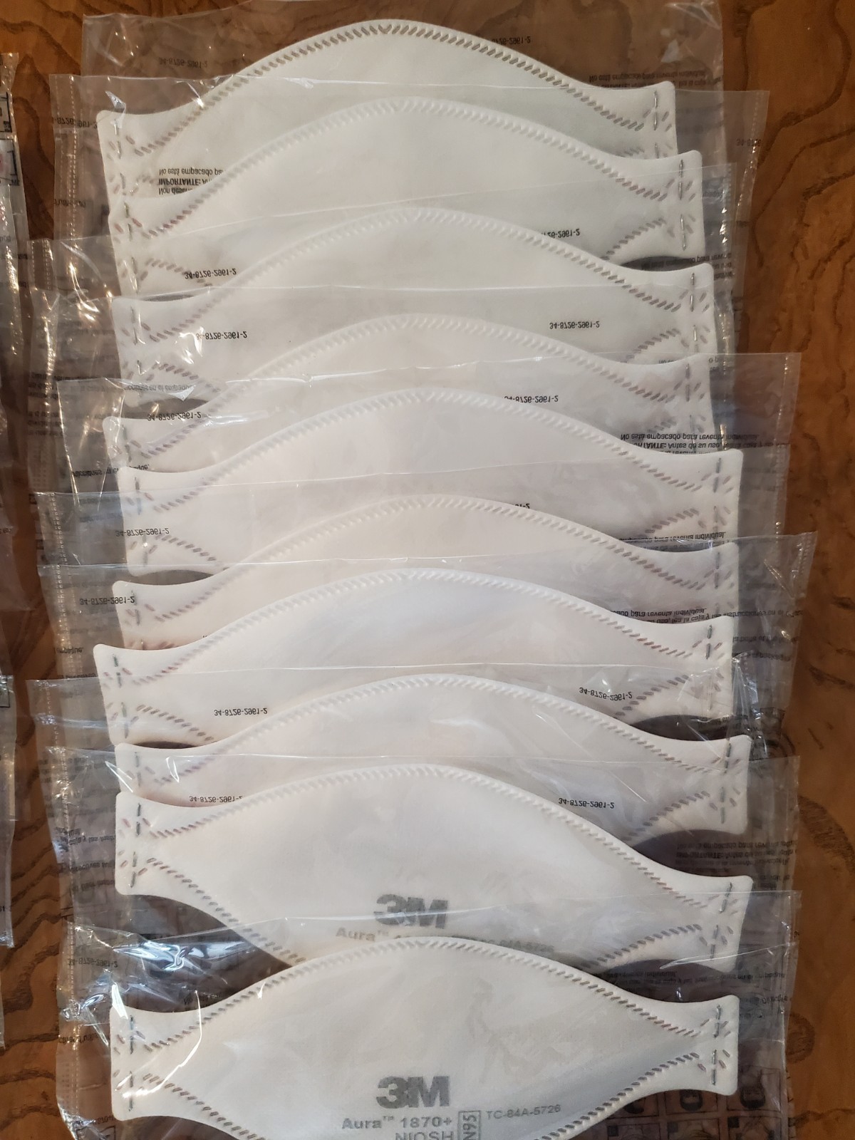 3M 1870+ AURA NIOSH N95 HEALTH CARE SURGICAL RESPIRATOR MASKS (BOX OF 50)