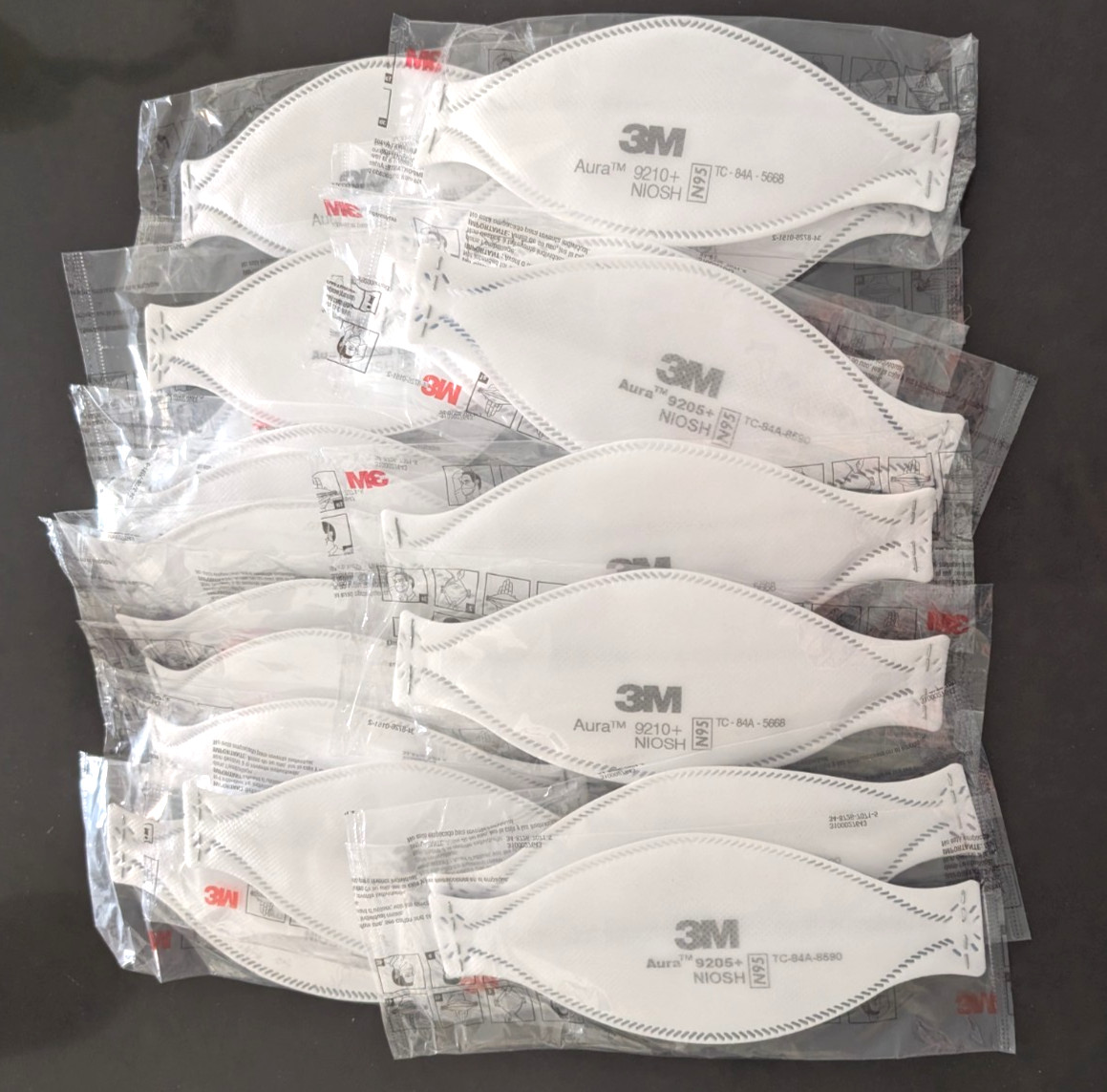 3M N95 Aura 9205+ NIOSH N95 Particulate Respirator Face Masks Lot of 19 5878