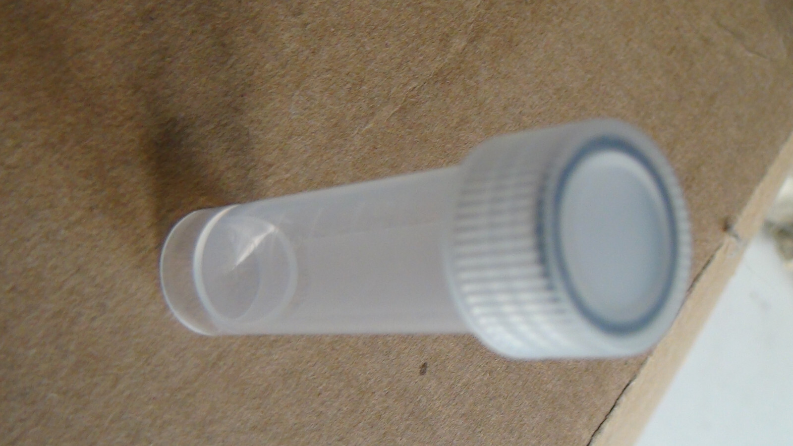 200 x 5mL Cryovial Screw Cap Transport Tubes Self Standing Sterile Clear