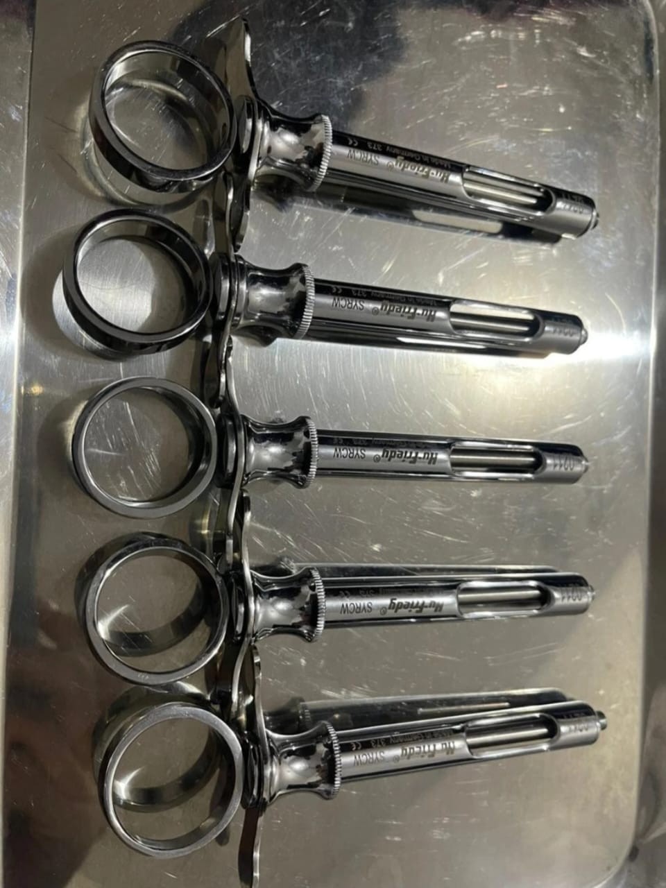 Lot Of 12 Hu-Friedy CW Style Dental Anesthetic Aspirating 1.8ml Syringe SYRCW