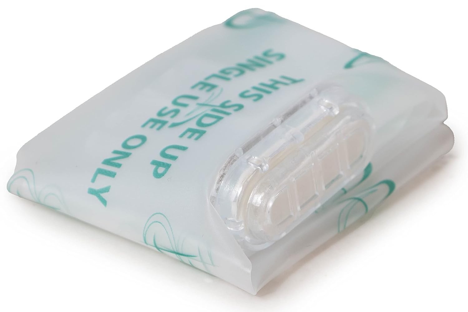 Compact CPR Face Shield with One-Way Valve and HEPA Filter for First Responders
