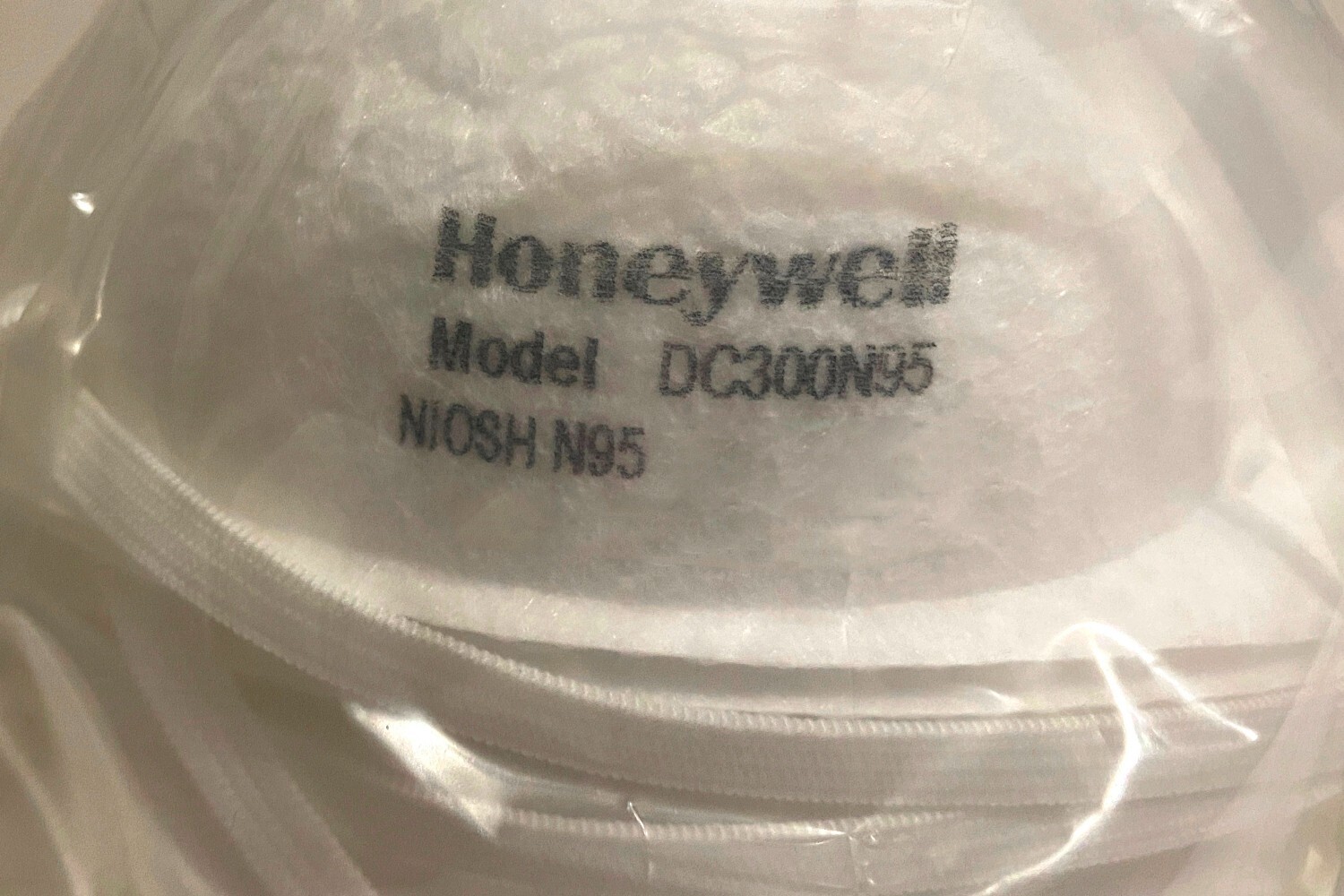 Honeywell DC300N95 Disposable Respirator N95 Face Mask NIOSH Approved White 30pk