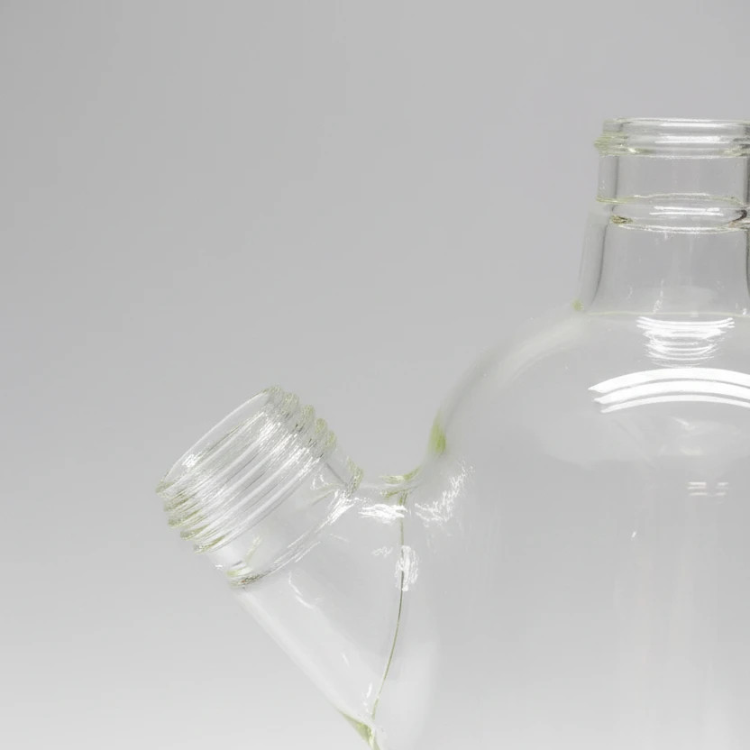 Wheaton Spinner Flask 4000 ml Double Sidearm Borosilicate Single Threaded Arm