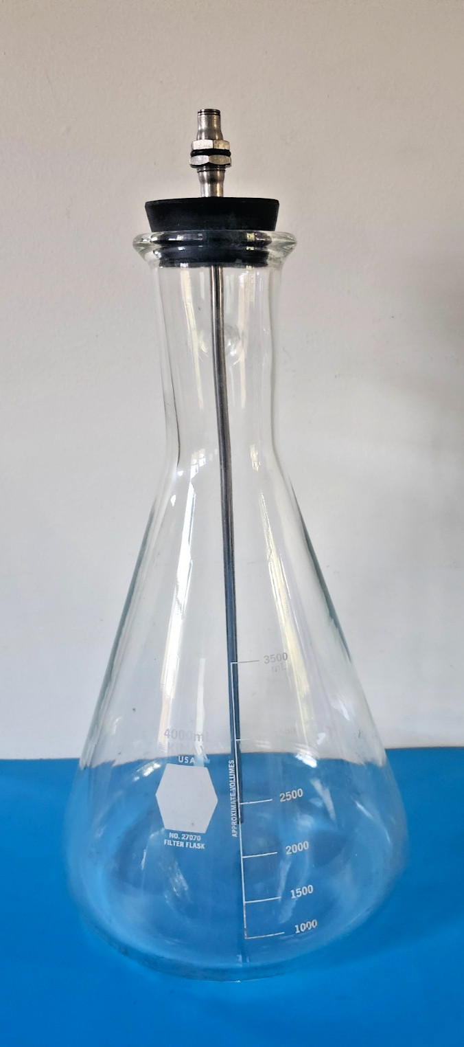 KIMAX 4000 mL no. 27070 Filtering Flask with tube and stopper
