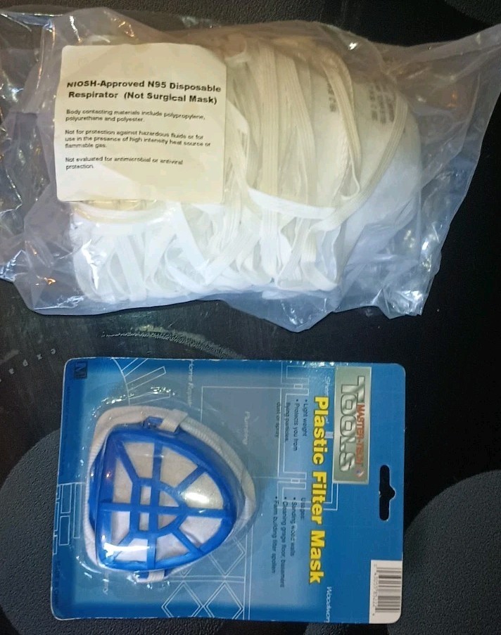 20 Masks Honeywell N95 DC300N95B & 1 Plastic Filters Face Mask NIOSH-2 Goggles