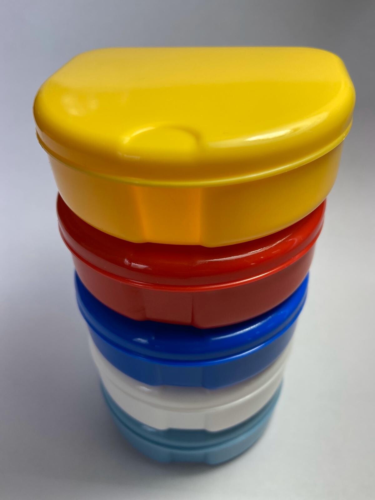 Dental Storage Case, Orthodontic Retainer Box Mouthguards Dentures, 1-pc