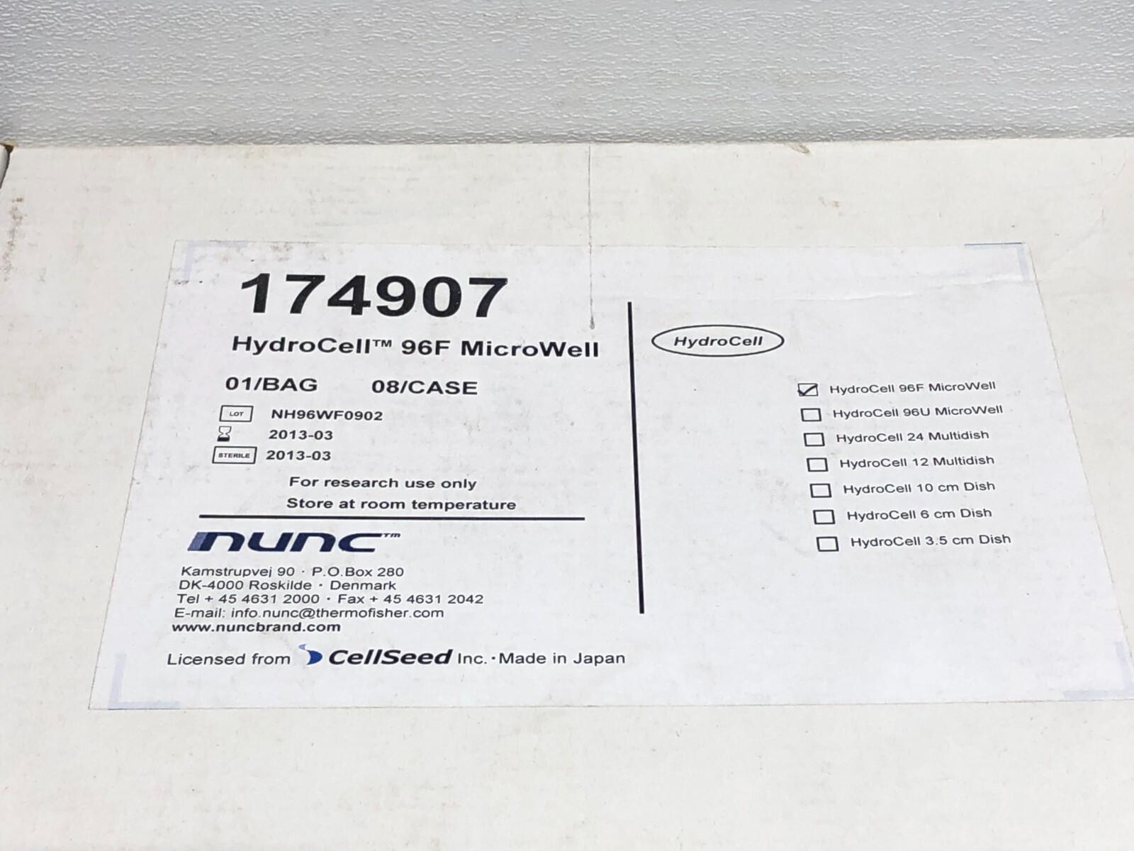Nunc HydroCell 96F MicroWell 174907 8/Case