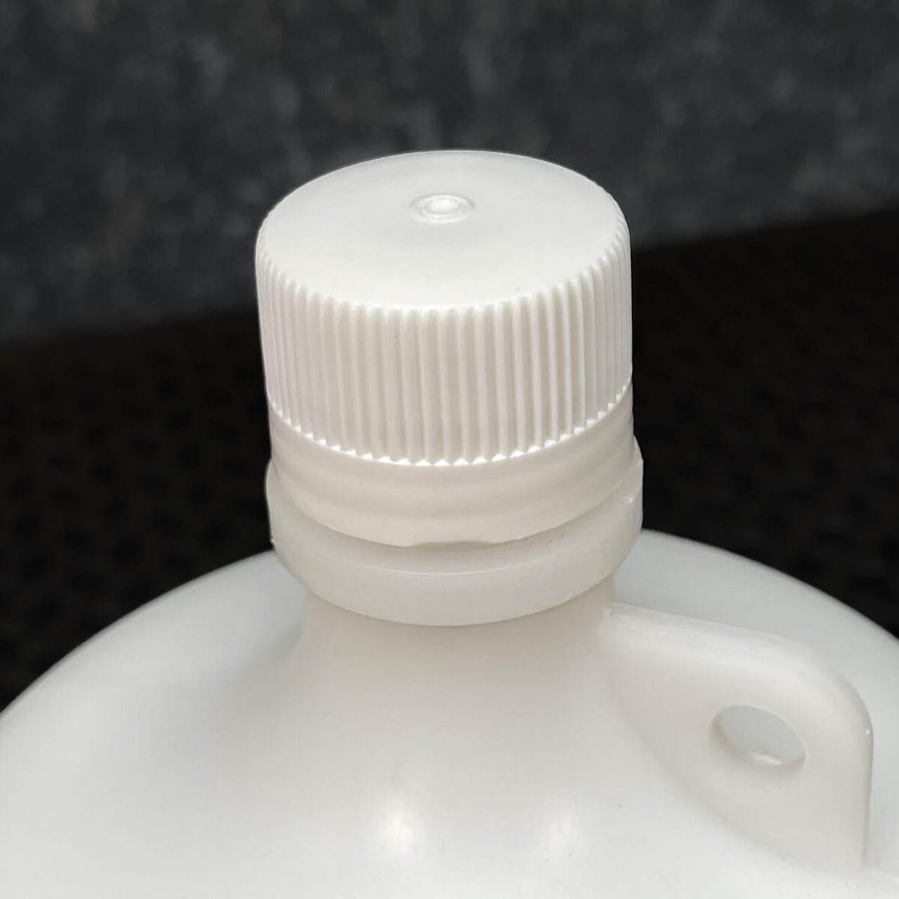 Polylab Narrow Mouth Bottle – 4000ml / 1 Gallon – HDPE